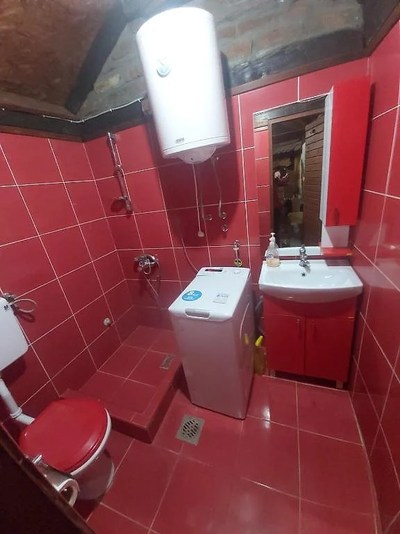Kupatilo sa veš mašinom